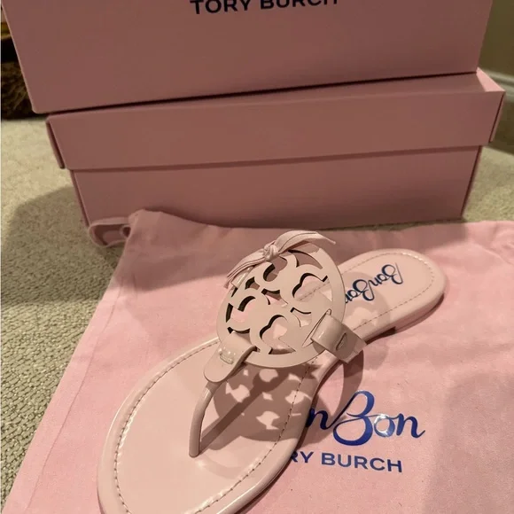 Tory Burch Blush Pink Sandals - Picture 3 of 6